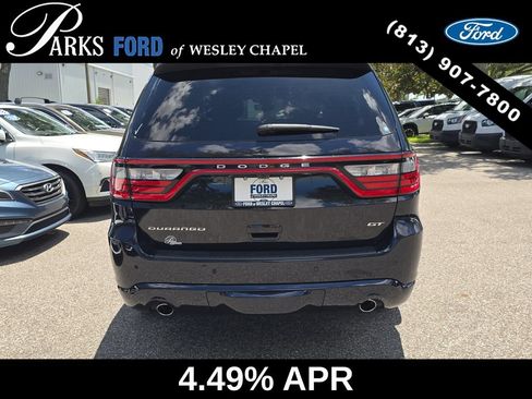 Used 2024 Dodge Durango GT w/ Trailer Tow Group IV RWD image 5