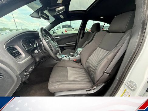 Used 2019 Dodge Charger R/T RWD image 14