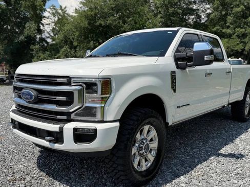 Used 2020 Ford F350 Platinum AWD/4WD image 3