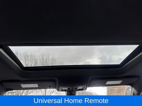 Used 2022 GMC Sierra 1500 AT4 w/ AT4 Premium Package image 21