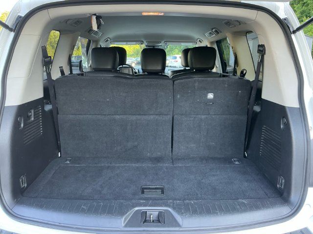 Used 2024 Nissan Armada SV AWD/4WD image 18