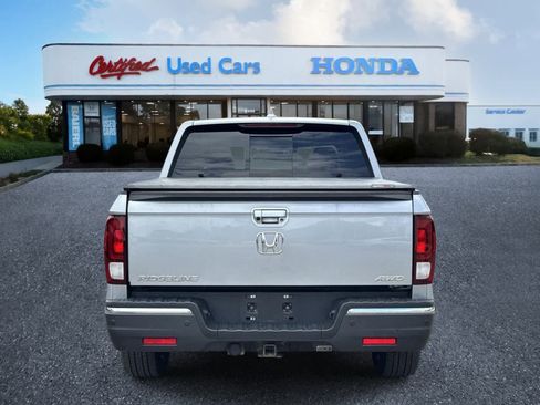Used 2017 Honda Ridgeline RTL-E image 4
