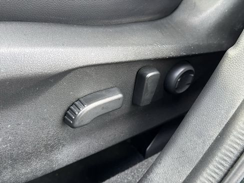 Used 2023 Subaru Forester Limited image 13