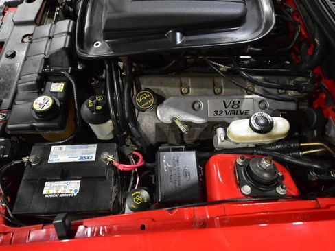 Used 2004 Ford Mustang Mach 1 RWD image 41