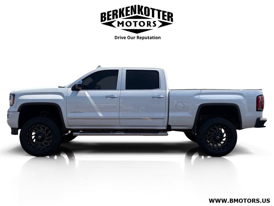 Used 2017 GMC Sierra 1500 Denali AWD/4WD image 6
