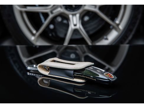 Used 2023 Porsche 911 GT3 image 11