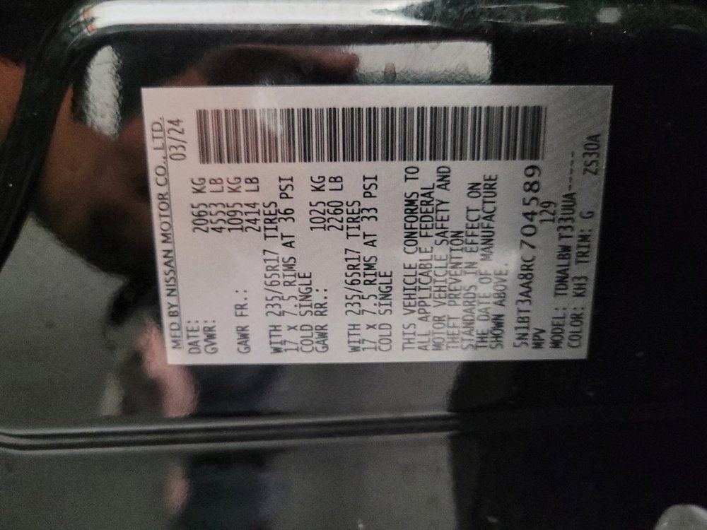 Used 2024 Nissan Rogue S FWD image 33