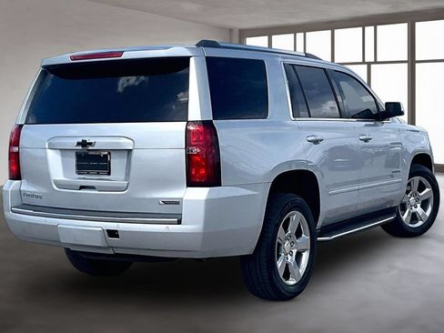 Used 2018 Chevrolet Tahoe Premier RWD image 2