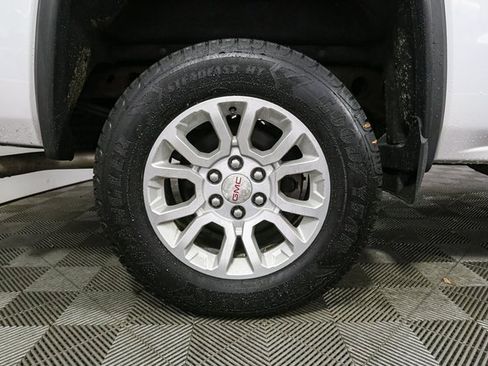 Used 2017 GMC Sierra 1500 SLE w/ SLE Value Package image 13