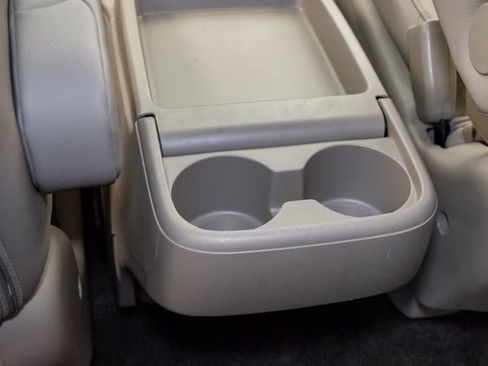 Used 2016 Honda Odyssey EX-L image 32