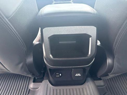 Certified 2025 Ford Ranger Raptor AWD/4WD image 27