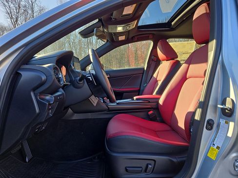 New 2025 Lexus IS 350 F Sport image 9