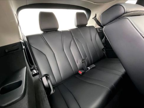 Used 2025 Acura MDX w/Technology Package image 29