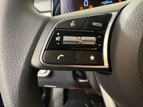 New 2026 Kia Seltos LX FWD image 23