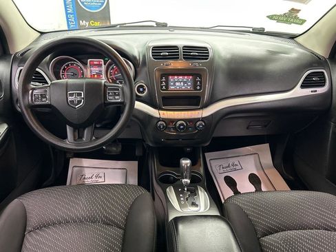 Used 2014 Dodge Journey American Value Package w/ Flexible Seating Group image 30