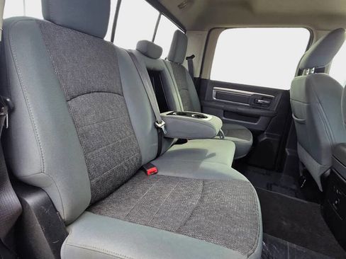 Used 2017 RAM 1500 Big Horn RWD image 14