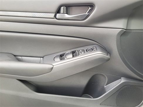 Certified 2025 Nissan Altima 2.5 S image 21