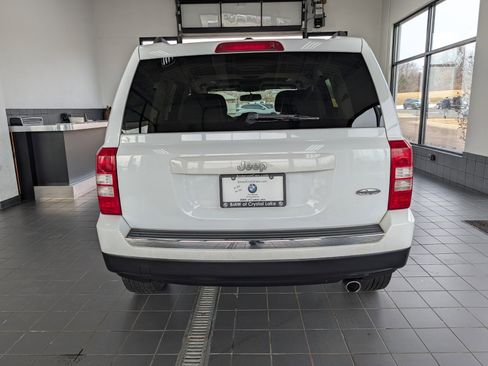 Used 2017 Jeep Patriot High Altitude image 3