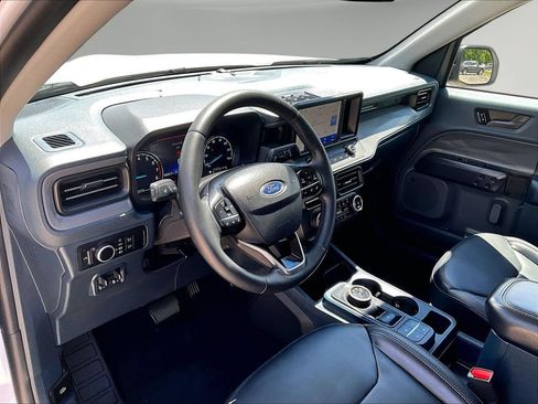 Used 2023 Ford Maverick Lariat w/ Lariat Luxury Package AWD/4WD image 23