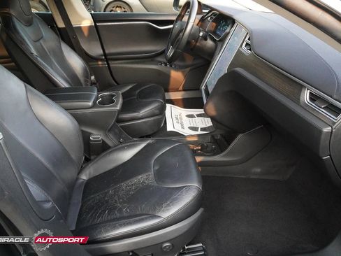 Used 2014 Tesla Model S 85 image 31