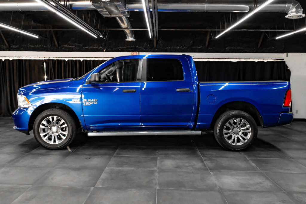 Used 2019 RAM 1500 Express w/ Express Value Package AWD/4WD image 10
