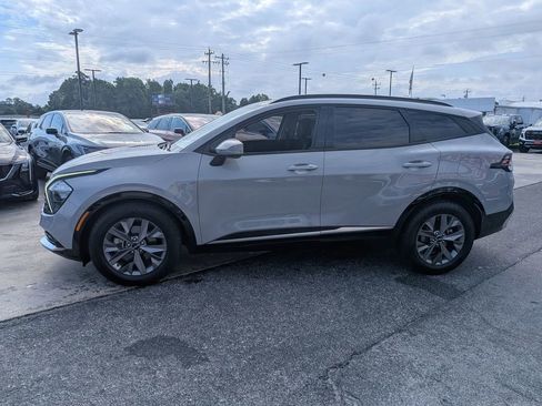 Used 2023 Kia Sportage SX FWD image 2