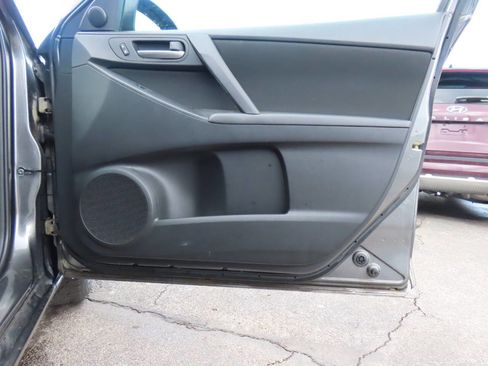 Used 2012 MAZDA MAZDA3 i Touring image 41