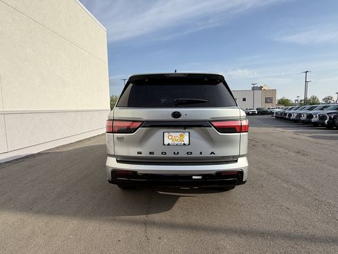 New 2026 Toyota Sequoia Platinum AWD/4WD image 4