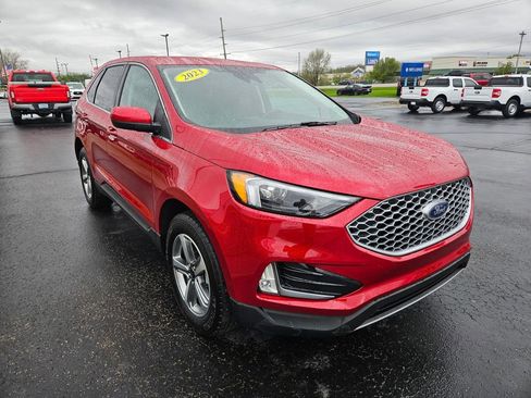 Used 2023 Ford Edge SEL w/ Convenience Package AWD/4WD image 4