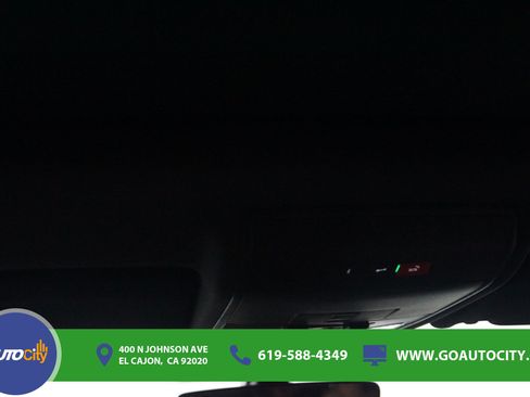 Used 2022 Volkswagen Atlas Cross Sport SE FWD image 20