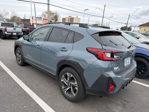 Used 2024 Subaru Crosstrek 2.0i Premium AWD/4WD image 5