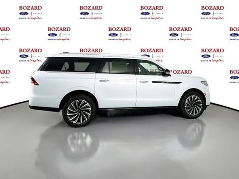 New 2025 Lincoln Navigator L Black Label image 8