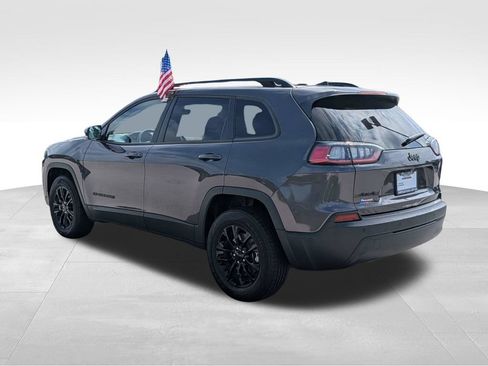 Used 2023 Jeep Cherokee Altitude Lux AWD/4WD image 7