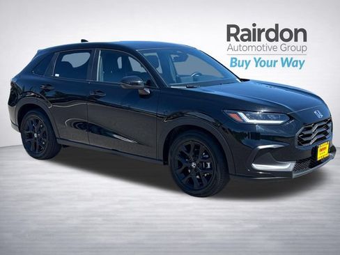 Used 2025 Honda HR-V Sport image 1