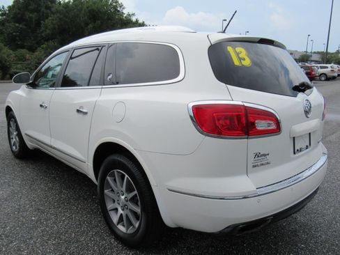 Used 2013 Buick Enclave Leather FWD image 5