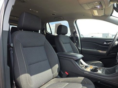 Used 2021 GMC Acadia SLE w/ Driver Convenience Package AWD/4WD image 16