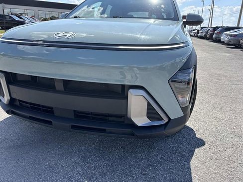Used 2024 Hyundai Kona SEL AWD/4WD image 9