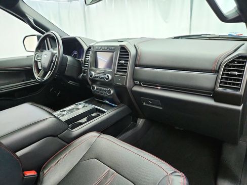 Used 2019 Ford Expedition Limited w/ Equipment Group 303A AWD/4WD image 31
