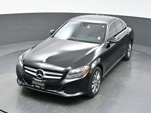 Used 2017 Mercedes-Benz C 300 4MATIC Sedan image 28