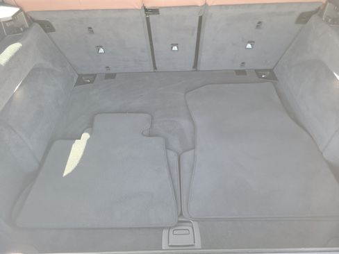 Used 2021 BMW X5 sDrive40i w/ Premium Package RWD image 18