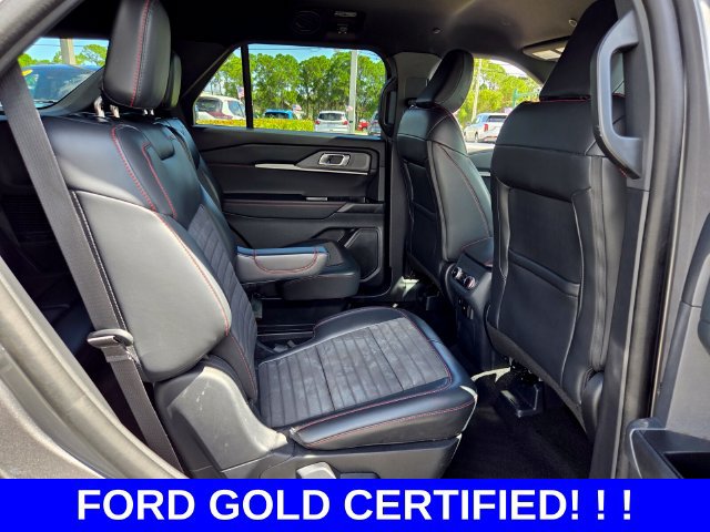 Certified 2025 Ford Explorer ST-Line AWD/4WD image 15