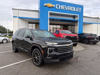 Used 2026 Chevrolet Traverse LT w/ Sun and Wheel Package