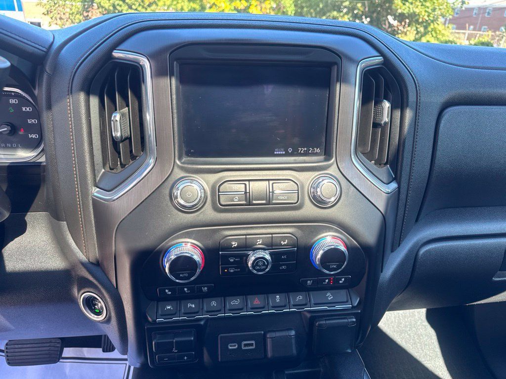 Used 2019 GMC Sierra 1500 AT4 w/ Off Road Performance Package AWD/4WD image 29