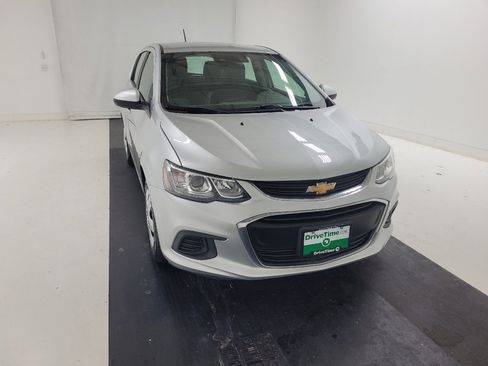 Used 2020 Chevrolet Sonic LT FWD image 14