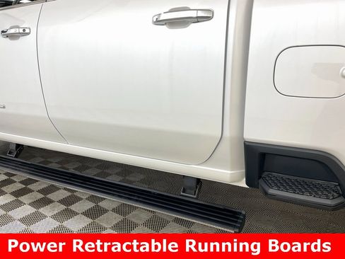 Used 2025 GMC Sierra 2500 Denali Ultimate w/ Max Trailering Package image 15