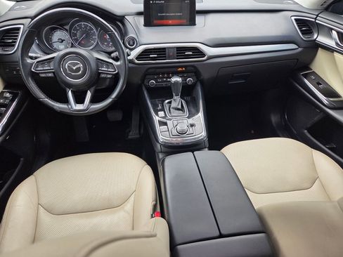 Used 2019 MAZDA CX-9 Touring w/ Touring Premium Package FWD image 9