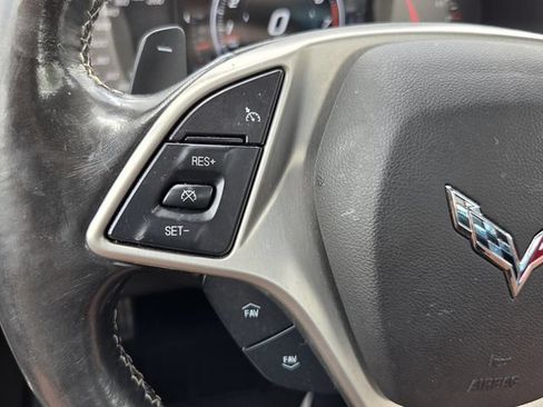 Used 2019 Chevrolet Corvette Stingray Convertible Z51 2LT RWD image 19