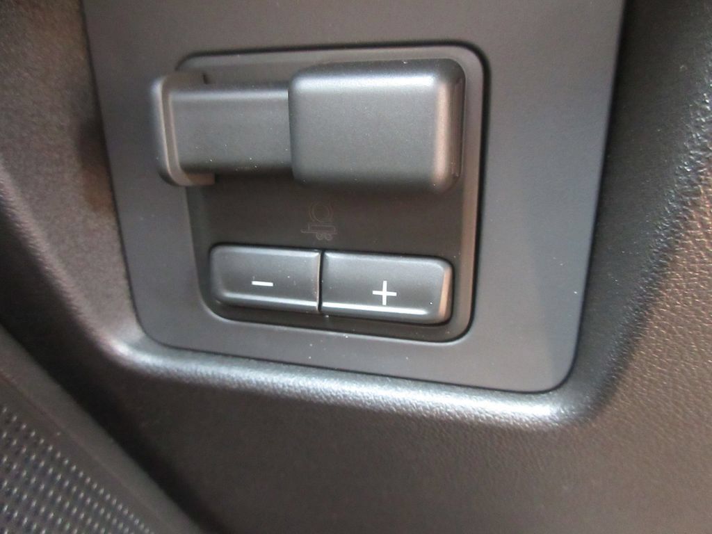 New 2026 GMC Canyon Denali AWD/4WD image 20