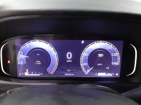 Used 2024 Jeep Wagoneer Series III AWD/4WD image 38