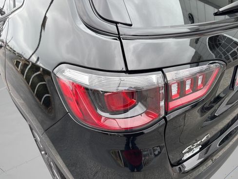 New 2026 Jeep Compass Latitude image 28